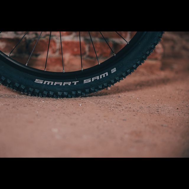 CUBE Reaction Hybrid Pro 800 2027 sähköpyörä